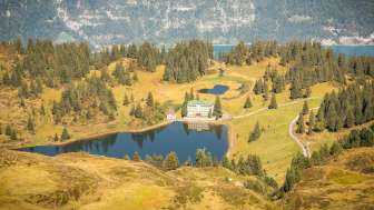 Hike, UNESCO World Natural Heritage Tectonic Arena Sardona, children, Seebensee, fossils, mountains, Sardona, geology, family excursion, Seebenalp, hiking, Alps, geogallery, Alpine folding, Maschgenkamm