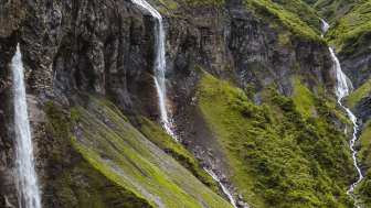 Weisstannen, Batöni, Weisstannen valley