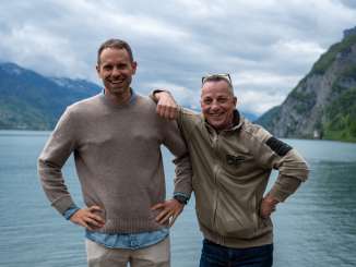 Fischer Frosch & Manuel Rothmund on the shores of Lake Walen
