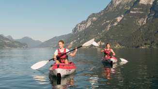 Couple, canoe, Walensee, mountains, summer activity, sun, summer sports, water sports, kayak