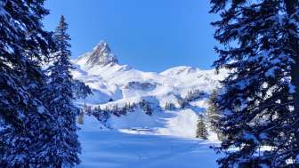 Snow-covered landscape on the Flumserberg