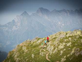 Hike, Alpine hike, folds, World Heritage Trail, UNESCO World Heritage Tectonic Arena Sardona, Alpine formation, mountains, World Heritage Sardona, rocks, Saronda World Heritage Trail, Thomas Kessler Visuals, Alps