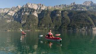 Kayaking on Lake Walen
