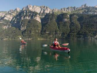 Kayaking on Lake Walen